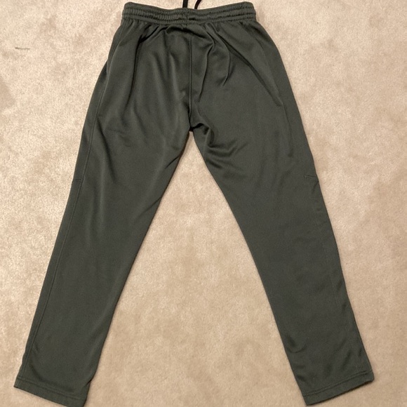 Under Armour drawstring sweatpants with pockets - Picture 6 of 6